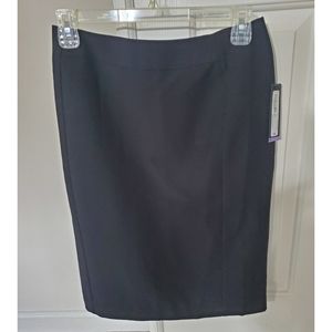 NWT Petite Pencil Skirt 4P